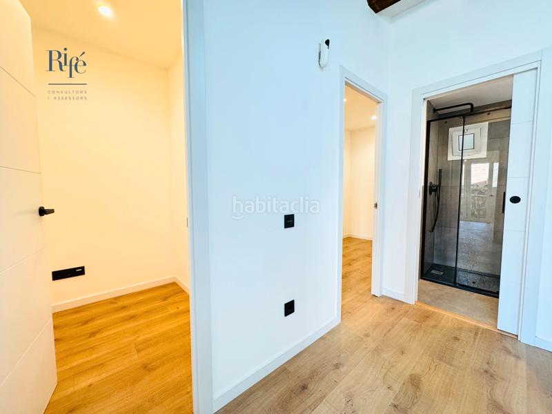 Foto 9aa5f718-4bf7-4d4e-a577-097303dce185. Flat with heating in Raval Barcelona