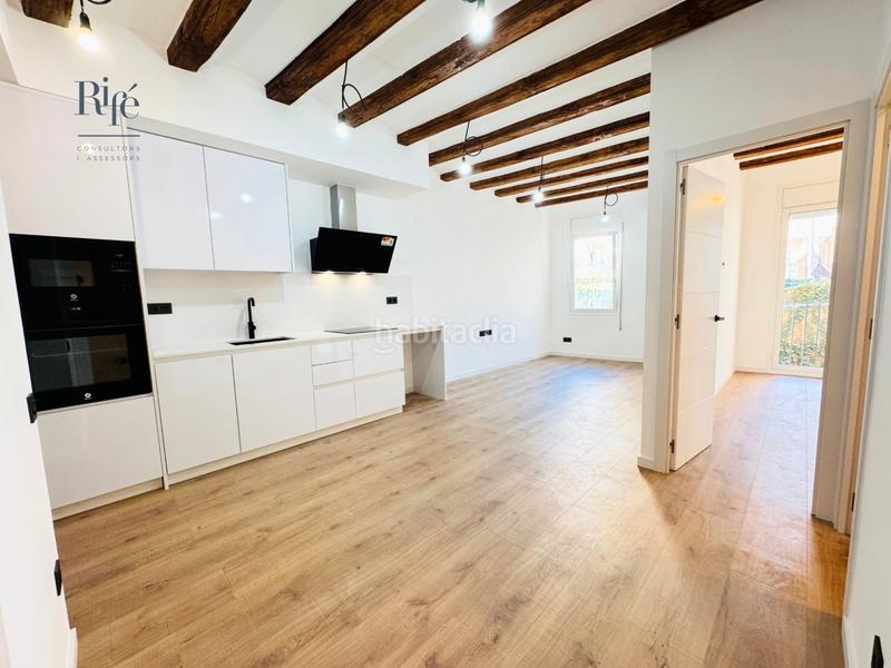 Foto b4b06381-47b8-4799-abe1-c633755e46dc. Flat with heating in Raval Barcelona