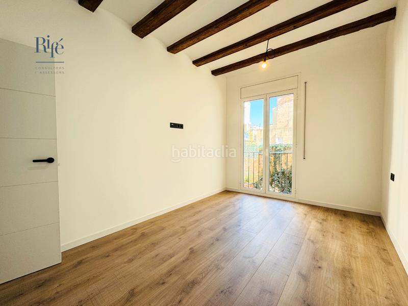 Foto d697f183-bb02-4f99-9b01-1154f6ea061b. Flat with heating in Raval Barcelona