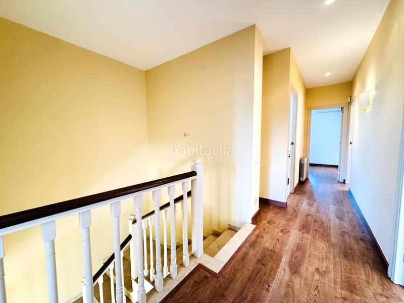 Foto bb16a857-2471-44cd-a05e-3c2f257eba0c. Alquiler casa pareada en Teià