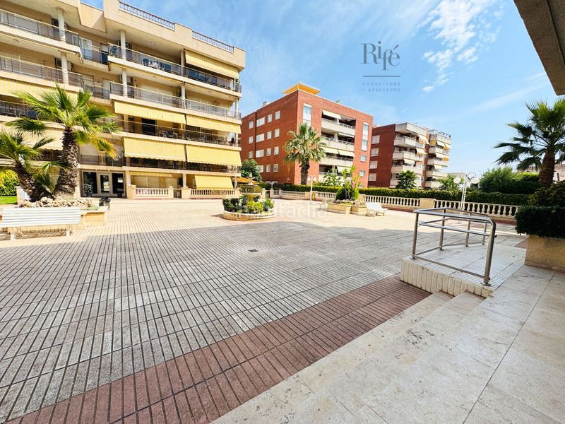 Foto d6fa0981-d474-499b-ad3c-c86ea74706f3. Pis amb calefacció aparcament piscina a L´Estany Calafell