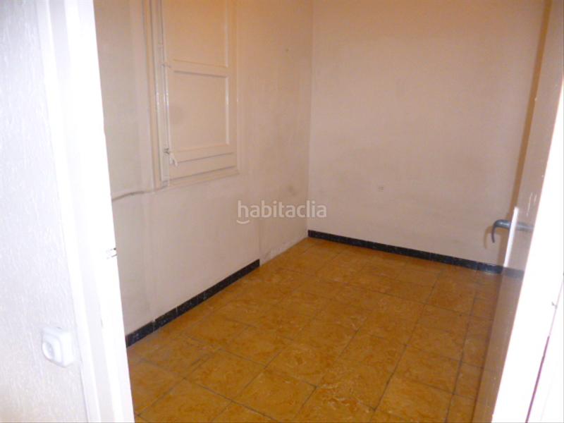 Foto 0353ed01-8313-4c1b-841c-e34df4193db5. Pis a Roses-Castellbell Sant Feliu de Llobregat