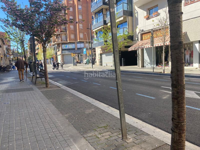 Foto a9ae3188-a25b-4ad8-808f-5a365ce31aa3. Pis amb calefacció aparcament a Centre Ripollet