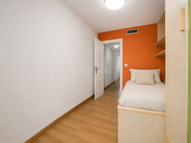Foto baf5386d-0476-48ce-be5b-c7384b7ae596. Pis amb calefacció aparcament a Centre Ripollet