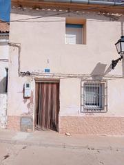 Masia a Calle de la fuente 27. Casa de pueblo en la pesquera, cuenca