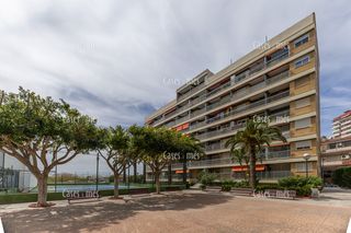 Apartament a Constitución de la 1