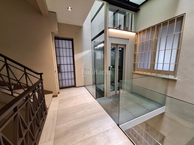 Foto 44623a07-de77-43ca-80da-6f504929750e. Alquiler local comercial despacho profesional en paseo de gracia en Barcelona