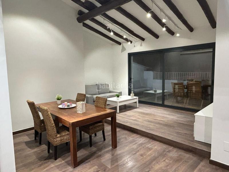 Foto b90fd848-fbe1-49f5-ba7c-48e656879cc7. Rent penthouse in Centre Sitges