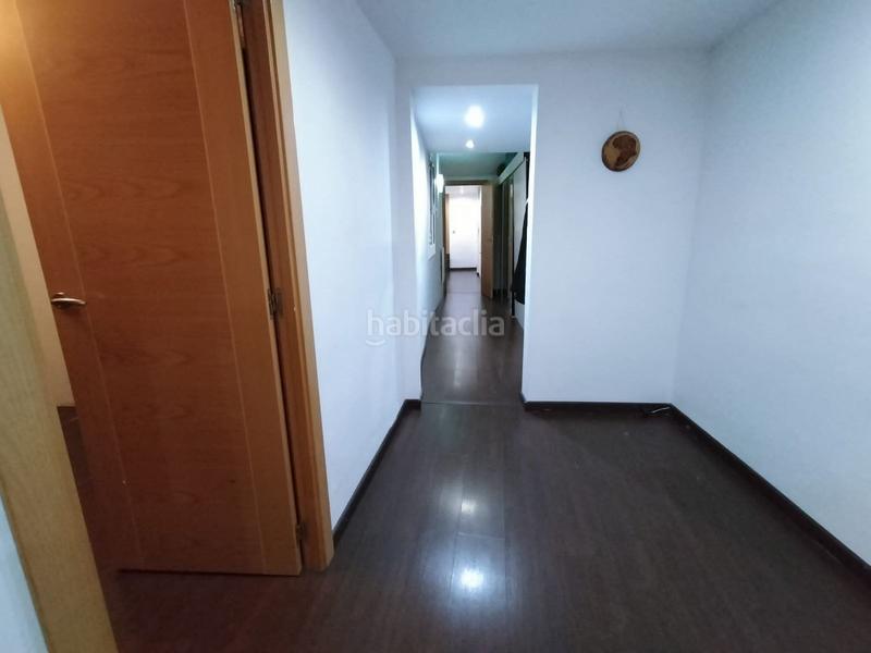 Foto 207d267b-7e7e-423b-91ac-072cc0114475. Piso encantador piso en venta en carrer sant antoni abat! en Barcelona