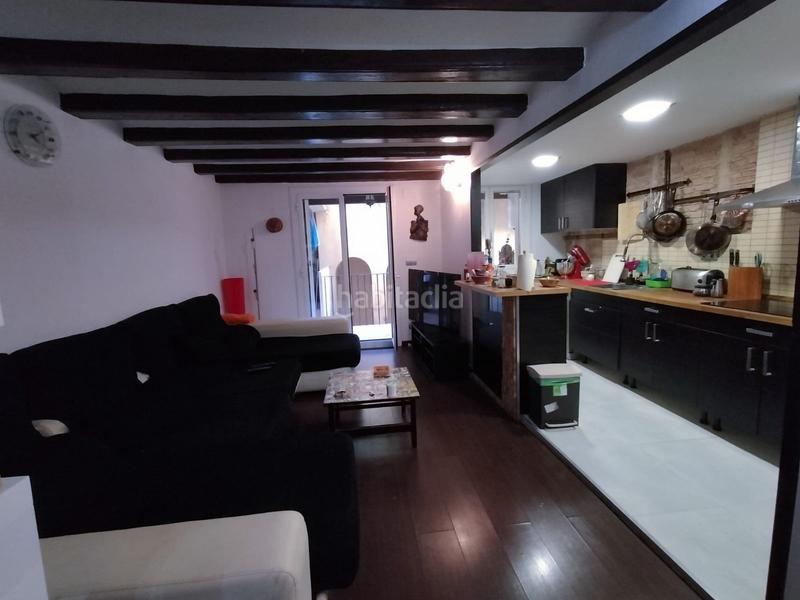 Foto 3b9a3734-027d-4e30-8f18-625ea5446dce. Piso encantador piso en venta en carrer sant antoni abat! en Barcelona