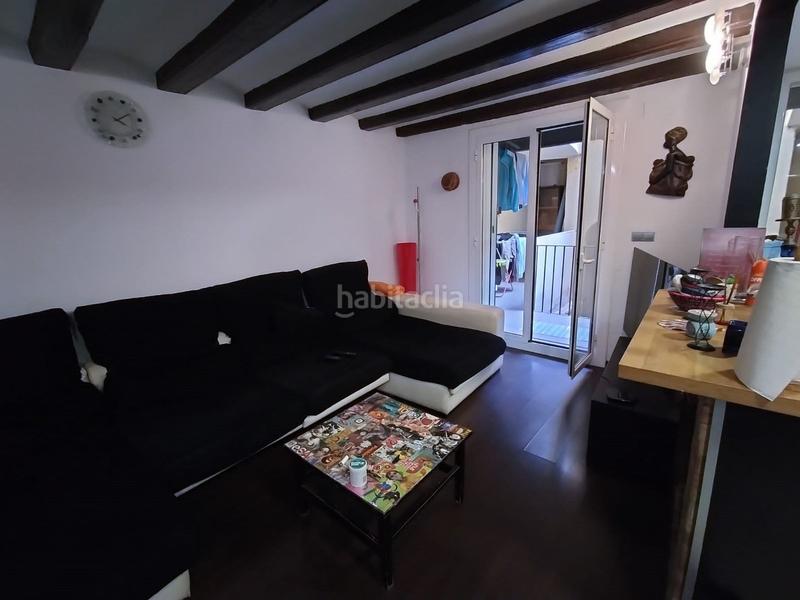 Foto a77b7644-ee7d-4e0d-93fd-e186541cf480. Piso encantador piso en venta en carrer sant antoni abat! en Barcelona