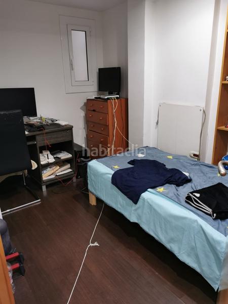 Foto e354cfca-b846-451f-9ffc-edea775322da. Piso encantador piso en venta en carrer sant antoni abat! en Barcelona