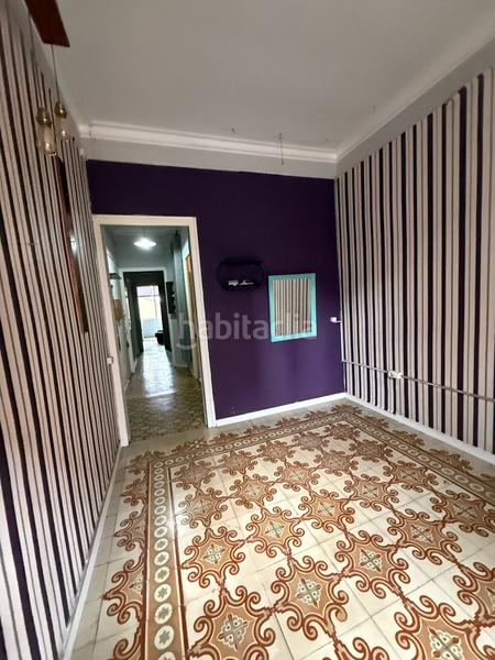 Foto 4a38a905-69a9-4fd1-8531-70f7102575fc. Piso  alto con gran terraza a reformar en gracia en Barcelona