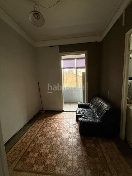 Foto 5f888a08-a9c2-4138-a233-ac8bdac7a385. Piso  alto con gran terraza a reformar en gracia en Barcelona