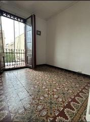 Piso  Torrijos. Piso alto con gran terraza a reformar en gracia
