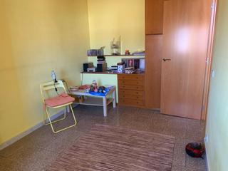 Piso en Besòs - Maresme. Piso de inversión