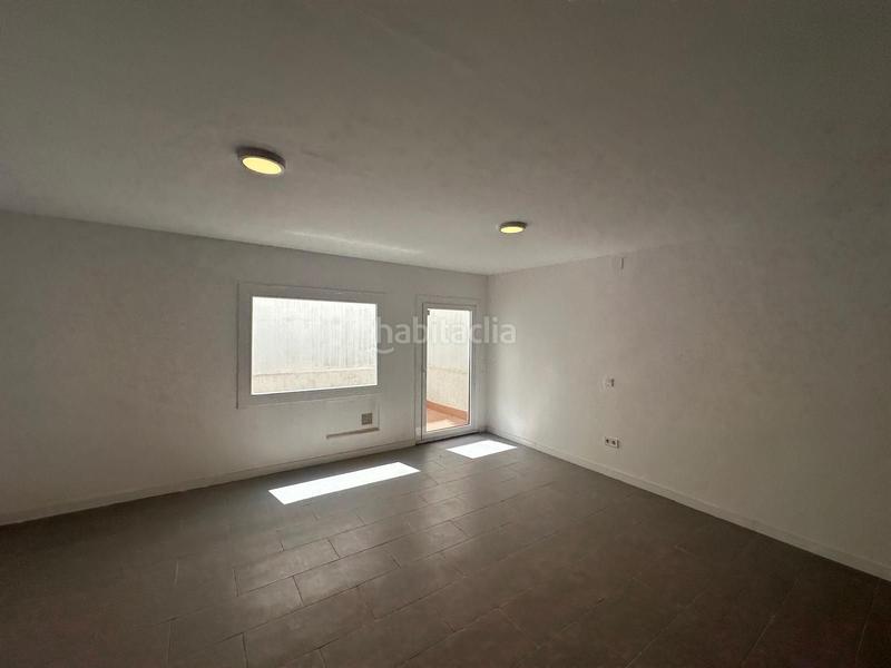 Foto 6e09cb9e-34ae-490d-a178-943cd7113b12. Alquiler local comercial en L´Antiga Esquerra de l´Eixample Barcelona