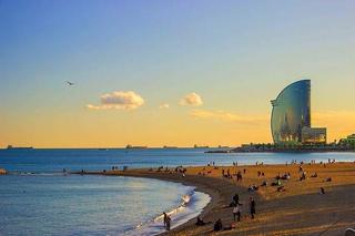 Appartement  Bac de roda. Piso en venta cerca de la playa con vistas despejadas