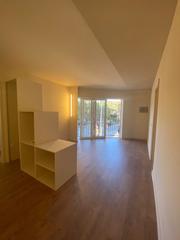 Rent Flat  Avinguda de la mare de déu de montserrat. Alquiler temporal