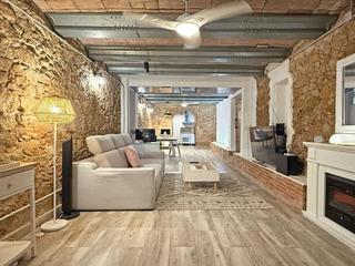 Apartament  Concell de cent. Loft ideal como inversin o para entrar a vivir