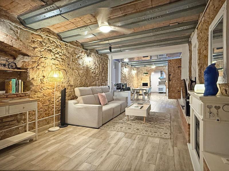 Foto 9c83cad0-7c15-40fb-96f9-e610c4626074. Apartament amb calefacció a La Nova Esquerra de l´Eixample Barcelona