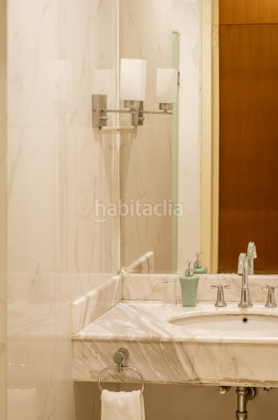 Foto 1c3e2066-97fa-493d-b8ec-c51922bc143a. Appartement dans Sant Antoni Barcelona