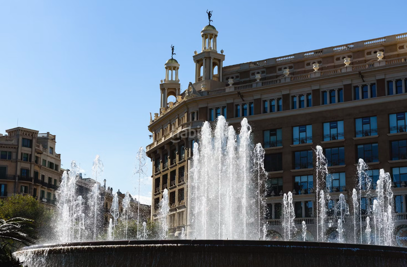 Foto 9456f62a-e1a5-4e39-843e-45182e410368. Flat in Sant Antoni Barcelona