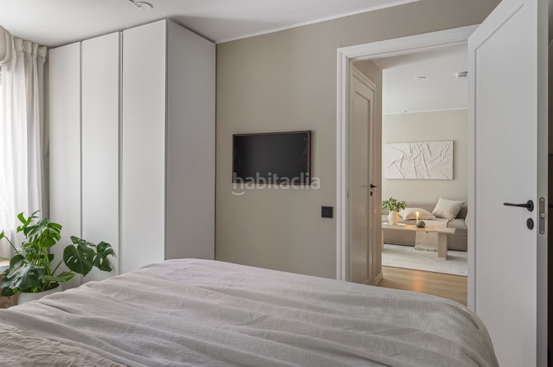 Foto e57af825-5f1d-404c-a77b-4003f57afb4d. Flat in Sant Antoni Barcelona