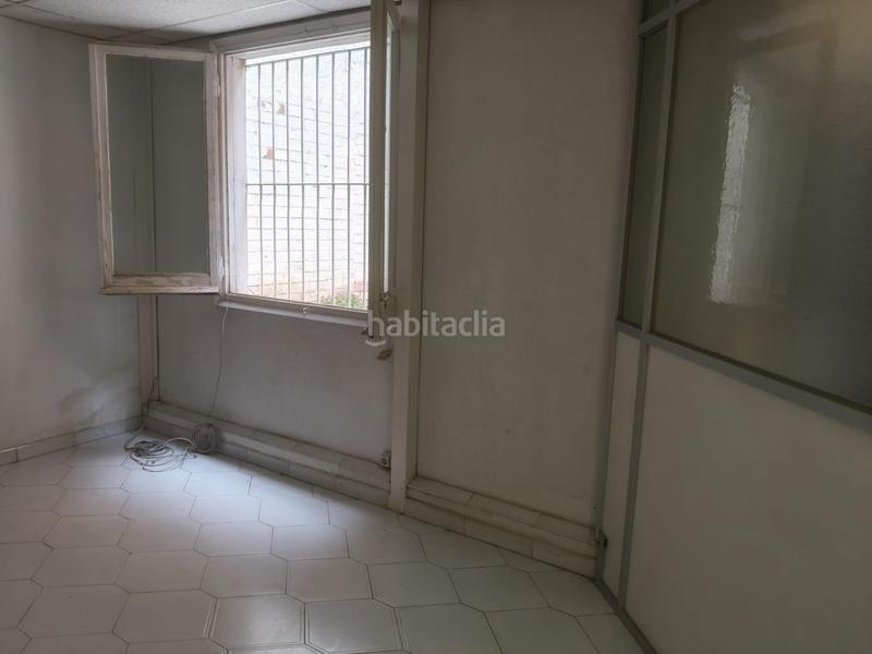Foto a8190a9e-4519-4e07-b47c-55d14f27cbde. Local comercial local dúplex en venta con proyecto de cambio de uso en Sant Feliu de Llobregat