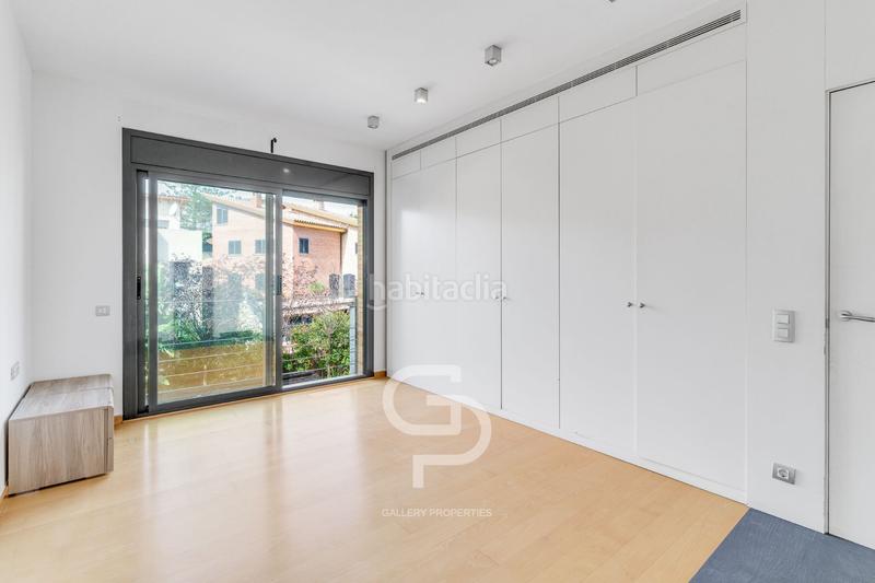 Foto 23f4199c-a0cc-4445-9c10-a28c48f4cb0f. Casa adosada en Alella