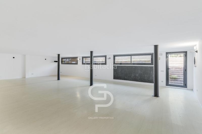 Foto a019dbcd-c455-43b9-bb77-c8cb99ed20bf. Casa adosada en Alella