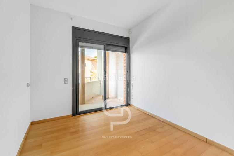 Foto 51fc5726-f2d1-4423-b171-7ade224804c7. Casa adossada amb calefacció aparcament piscina a Alella