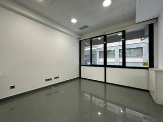 Pis  Balmes. Oportunidad de inversin en calle balmes junto a plaza molina