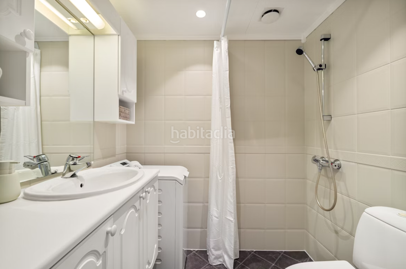 Foto 71435ddd-74da-4c73-af73-6d485f558e7d. Etagenwohnung mit heizung in L´Antiga Esquerra de l´Eixample Barcelona