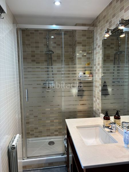 Foto 9441dbd3-2f8f-47a8-85e2-5ea16ee56f92. Piso  exterior con dos orientaciones en La Teixonera Barcelona