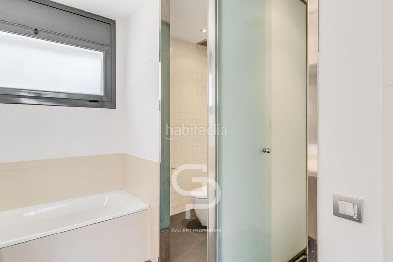 Foto 5cea7f77-1d9d-470a-95ac-12e1aa2e79e4. Casa adossada amb aparcament piscina a Alella