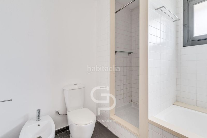 Foto 9449f18e-86d7-45ab-846a-a0b52b0a957c. Casa adossada amb aparcament piscina a Alella