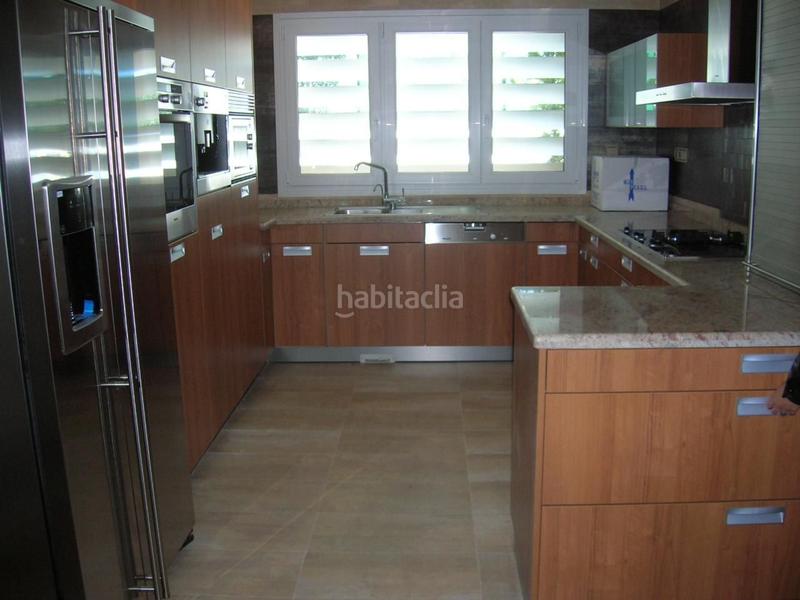 Foto 64864d6a-31ca-4fd1-98fc-d93574b0ad5b. Casa con riscaldamento parcheggio piscina in Cabo de las Huertas Alicante