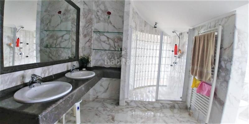 Foto 21c6100b-6455-4549-8271-83373e4c324c. Casa amb calefacció aparcament piscina a Cabo de las Huertas Alicante