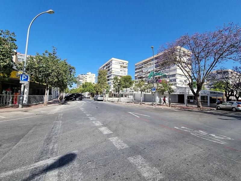 Foto 9b860d6e-2200-4ed2-9a39-f8bf2ad30687. Local commercial dans Playa de San Juan Alicante