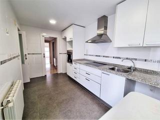 Pis  Avenida maisonnave. Fantastico piso en impecable estado casi sin uso en el corazon d