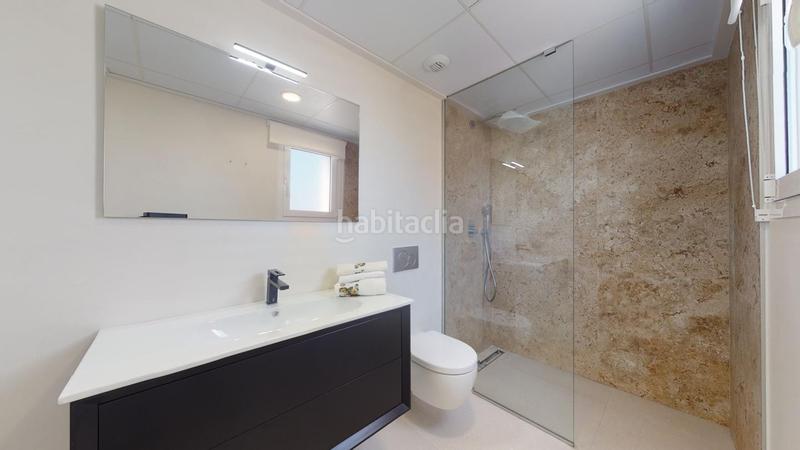 Foto dea8523f-f3f1-40fc-8a9d-bcce4ae2cde9. Casa amb piscina a Bonalba-Cotoveta Mutxamel