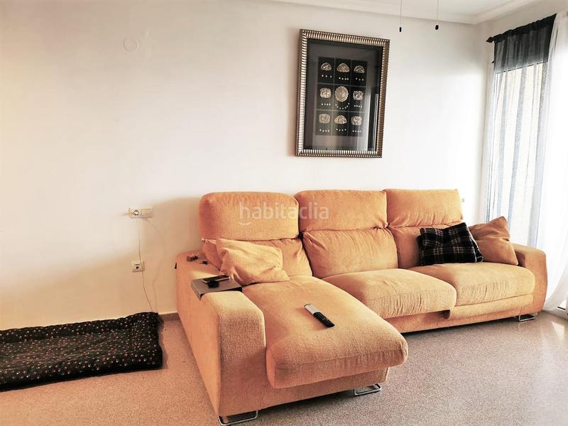 Foto 2c7e4cfe-66e1-4492-99d1-16f3de00b5ce. Piso en Playa Muchavista Campello (el)