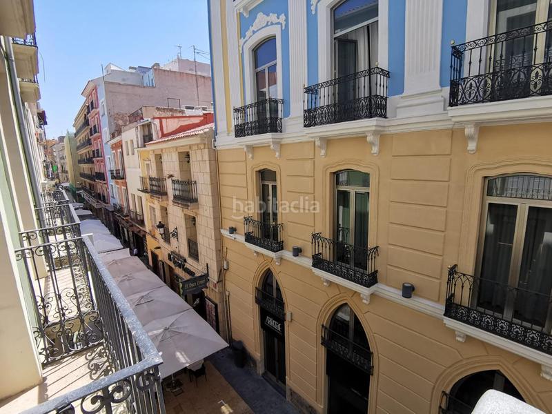 Foto 4536001e-ea59-453a-96da-aaf793470075. Appartamento con riscaldamento in Casco Antiguo - Sta. Cruz - Ayuntamiento Alicante