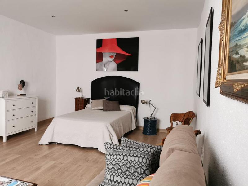 Foto 60d1ba8a-0cda-4826-976d-d5499488dea1. Piso en Casco Antiguo - Sta. Cruz - Ayuntamiento Alicante