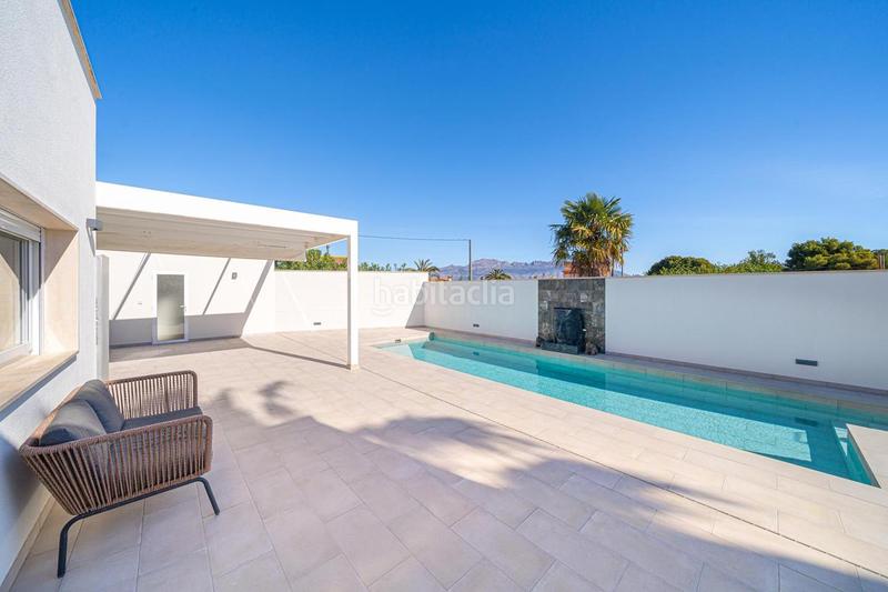 Foto 134e8259-6bef-4e28-adcd-4ca1a9b8e02c. Casa amb aparcament piscina a L´Albir Alfàs del Pi (l´)