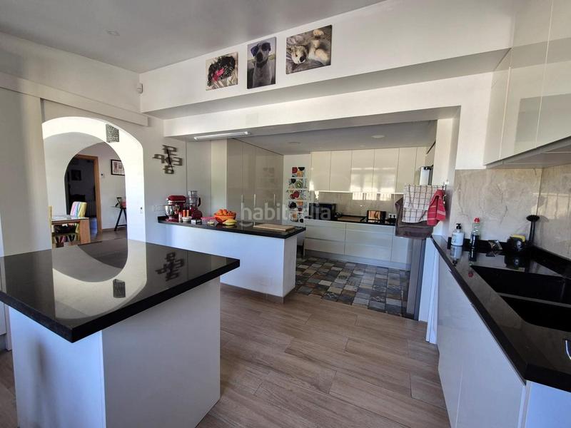 Foto 23cecf1b-a280-4689-add3-d53d0defcc30. House with heating pool in Almajada-Ravel Mutxamel