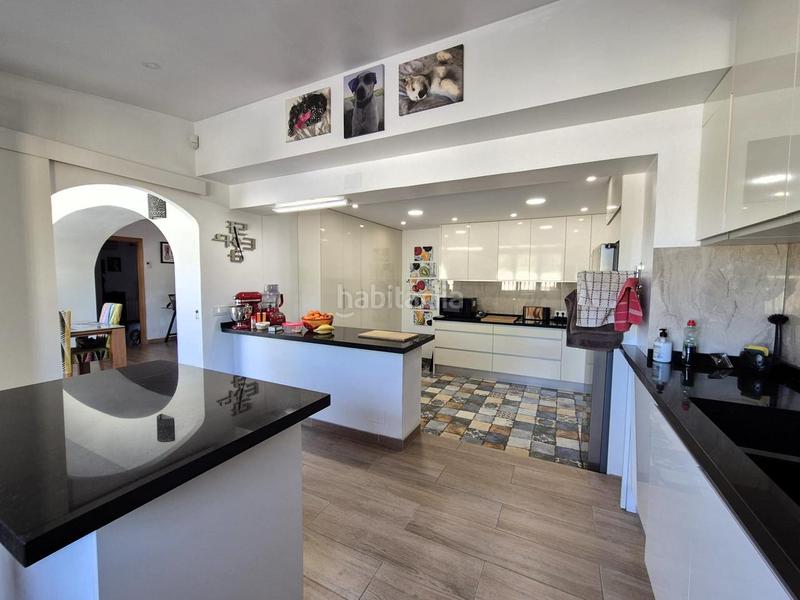 Foto 51c39139-3eb4-4d89-a352-f4a00ffdc569. House with heating pool in Almajada-Ravel Mutxamel