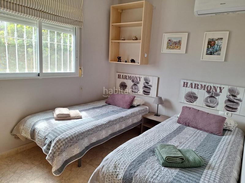 Foto 1fe0af45-8874-489e-9a95-5bbbfcf569b5. Casa amb aparcament piscina a Pueblo Acantilado-Lanuza Campello (el)