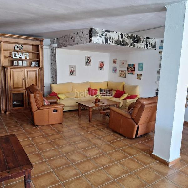 Foto 9fbbb905-5dfa-46b5-928e-e56143a65697. Casa amb aparcament piscina a Pueblo Acantilado-Lanuza Campello (el)